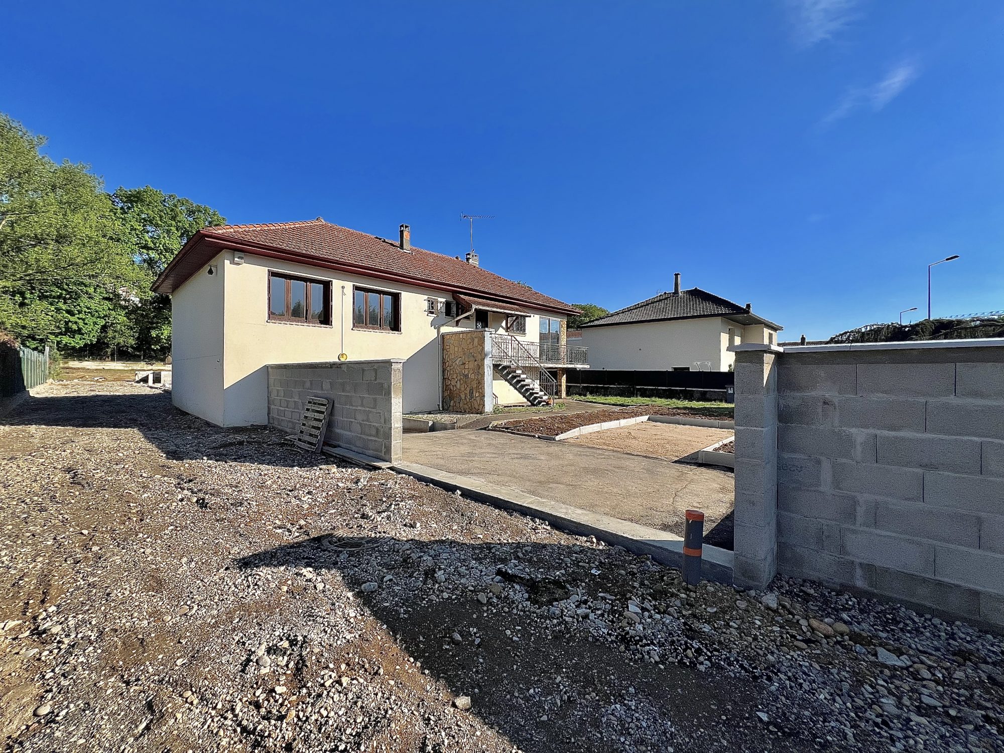 Maison individuelle à vendre à Pont-de-Chéruy